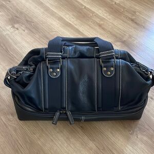 Preowned H&M weekend bag